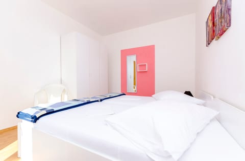 Apartments Mate - Unit 150509-15