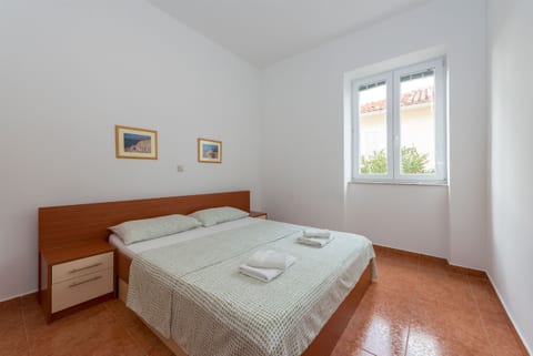 Apartments Karolina - Unit 150529-15