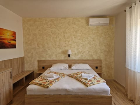 Apartment and Rooms Amenka - Unit 150533-15
