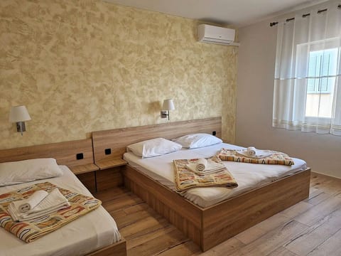 Apartment and Rooms Amenka - Unit 150534-15
