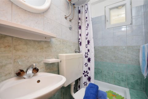 Apartments Mila Family with pool - Unit 150660-15