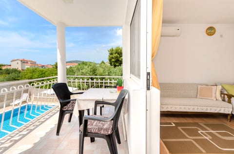 Apartments Mila Family with pool - Unit 150662-15