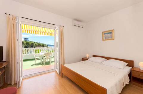 Apartment and Rooms Artina - Unit 150741-15