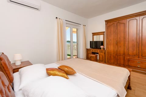 Apartment and Rooms Artina - Unit 150742-15