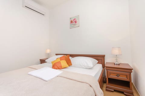 Apartment and Rooms Artina - Unit 150743-15