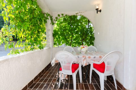 Apartments Vesna with pool - Unit 150941-15