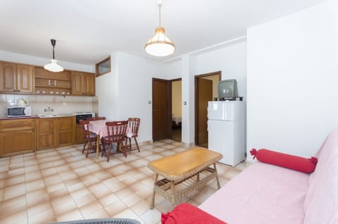 Apartments Vesna with pool - Unit 150942-15