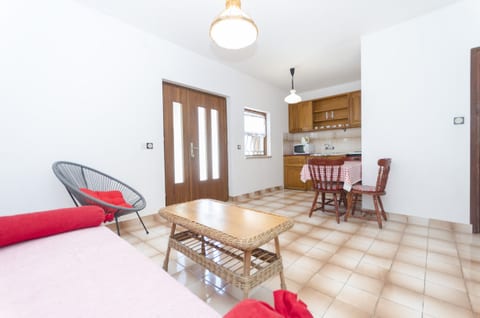 Apartments Vesna with pool - Unit 150942-15