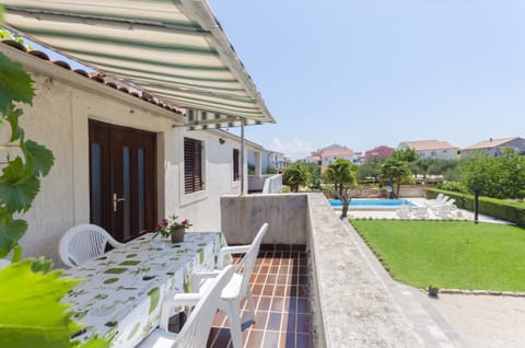 Apartments Vesna with pool - Unit 150943-15