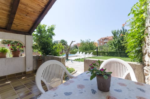 Apartments Vesna with pool - Unit 150944-15