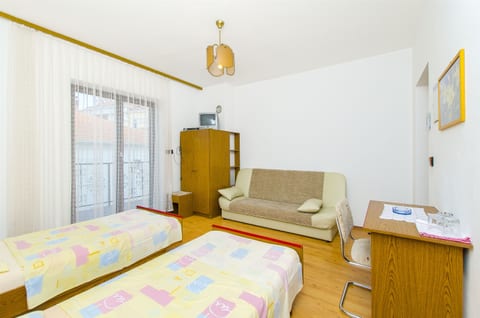 Apartments and Rooms Iva - Unit 150947-15