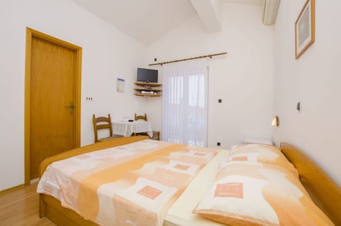 Apartments and Rooms Iva - Unit 150949-15