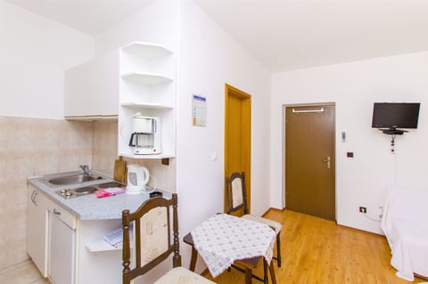 Apartments and Rooms Iva - Unit 150950-15