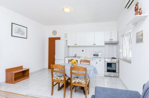 Apartments and Rooms Iva - Unit 178849-16