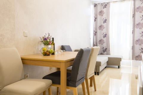 Apartments Fontana - Unit 151014-15