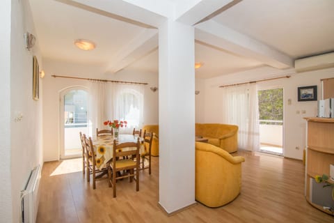Apartment Denis - Unit 151065-15