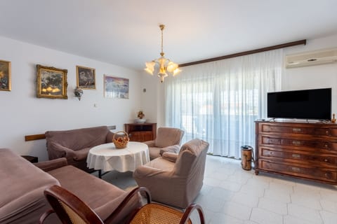 Apartment Vazmica - Unit 151086-15