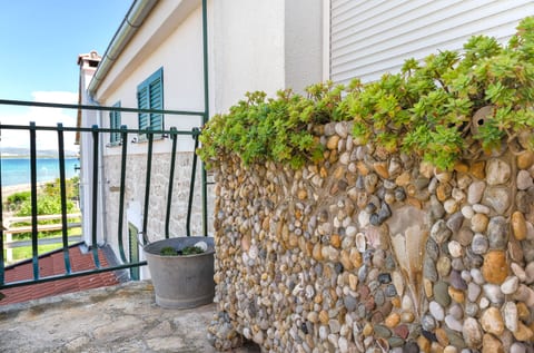 Apartments Islandbreeze - Unit 151090-15