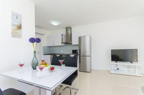 Apartments Villa V - Unit 151133-15