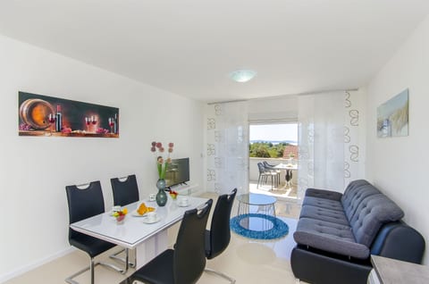 Apartments Villa V - Unit 151134-15