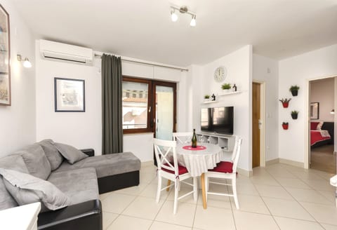 Apartment Mare - Unit 151195-15