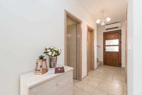 Villa Kirstin - Unit 151203-15