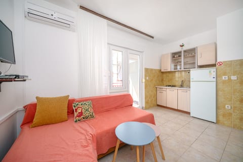 Apartments and Rooms Josipa - Unit 151225-15
