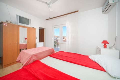 Apartments and Rooms Josipa - Unit 151227-15