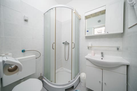 Apartments and Rooms Josipa - Unit 151227-15