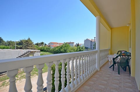 Apartments Sweet Escape - Unit 151256-15