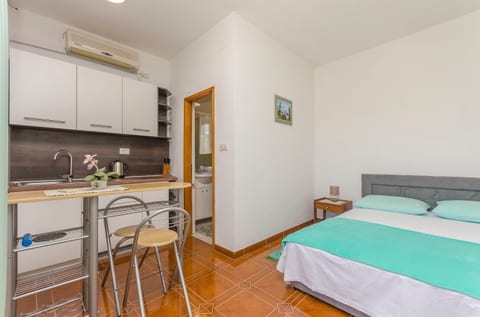 Apartments Sweet Escape - Unit 151258-15