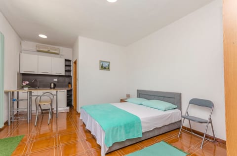 Apartments Sweet Escape - Unit 151258-15