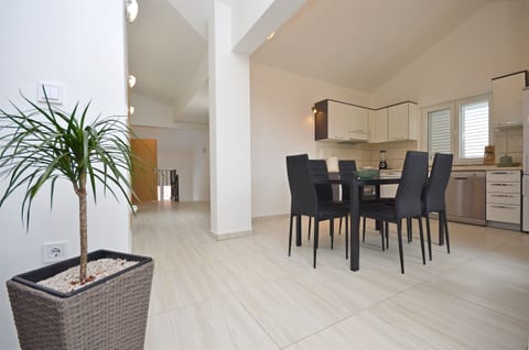 Apartment Lily with pool Srima - Unit 151387-15