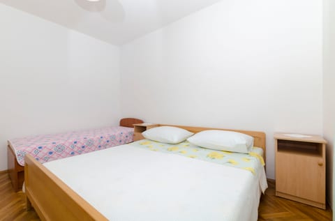 Apartments Carić - Unit 151511-15