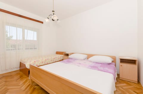 Apartments Carić - Unit 151511-15