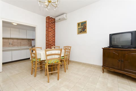 Apartment Niko - Unit 151565-15