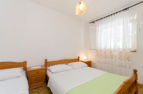 Apartment Niko - Unit 179247-16
