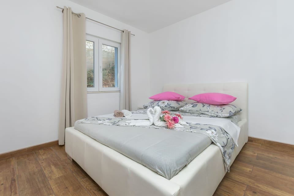 Apartments Lorenzo - Unit 151571-15