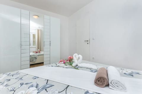 Apartments Lorenzo - Unit 151571-15