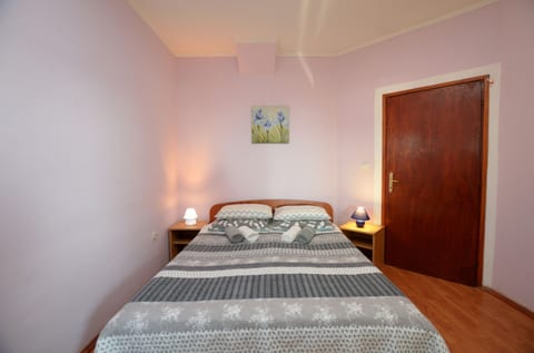 Apartments Vladislav - Unit 151630-15