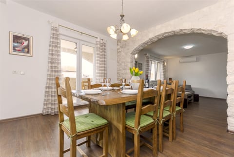Apartment Luce - Unit 151644-15