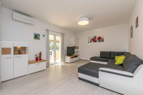 Apartment Dora - Unit 151682-15