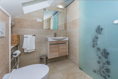 Apartment Igor - Unit 151800-15