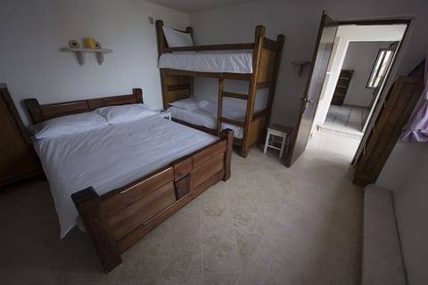 House Sandra - Unit 128362-5