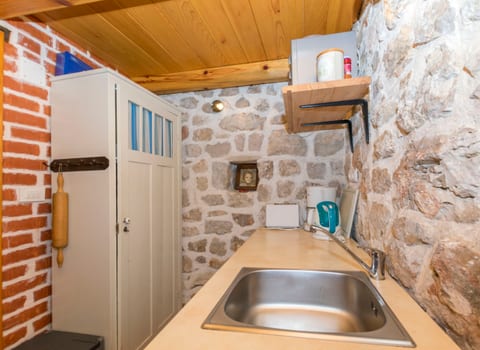 House Cottage - Unit 128511-5