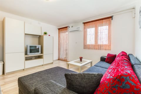 Apartments Bregovec Maslenica - Unit 128529-5
