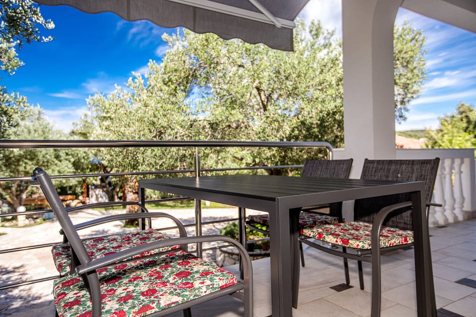 Apartments Anka - Unit 128592-5 - Croatia