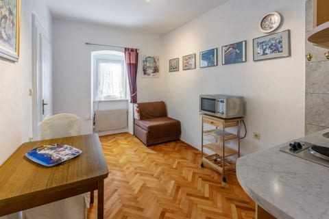 Apartments Villa 7 - Unit 128608-5