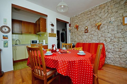 Apartments Katica - Unit 128682-5