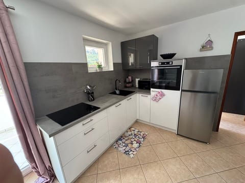 Apartments Bruno - Unit 128741-5